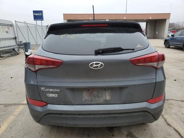 KM8J23A40GU041602 - 2016 HYUNDAI TUCSON SE GRAY photo 6