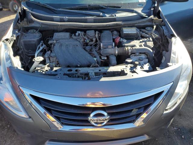 3N1CN7AP5JL869798 - 2018 NISSAN VERSA S CHARCOAL photo 11