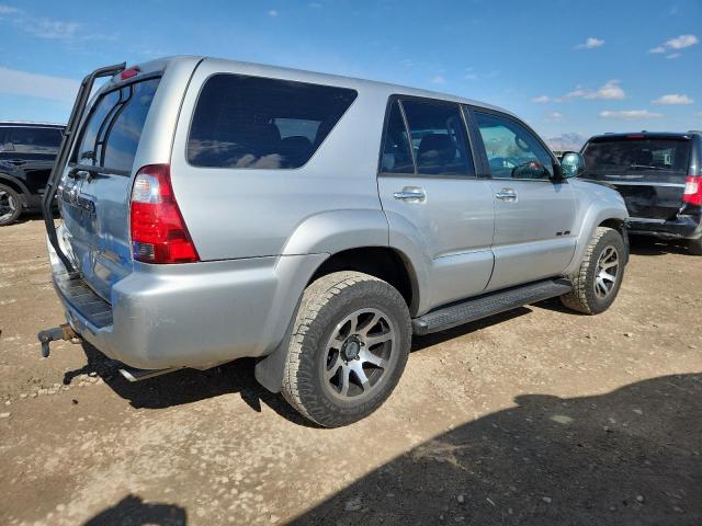 JTEBU14R060095773 - 2006 TOYOTA 4RUNNER SR5 SILVER photo 3