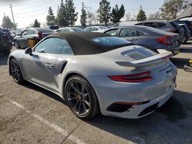 WP0CD2A93JS162091 - 2018 PORSCHE 911 TURBO GRAY photo 2