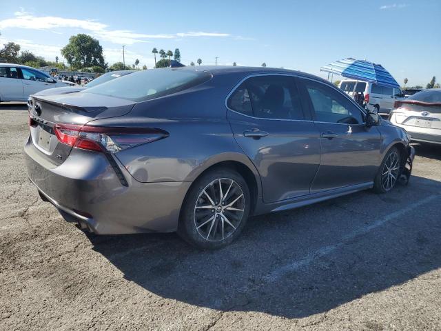 4T1G11AK0PU738204 - 2023 TOYOTA CAMRY SE NIGHT SHADE CHARCOAL photo 3