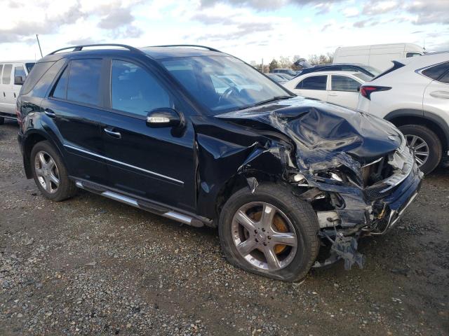 4JGBB75E76A011625 - 2006 MERCEDES-BENZ ML 500 BLACK photo 4