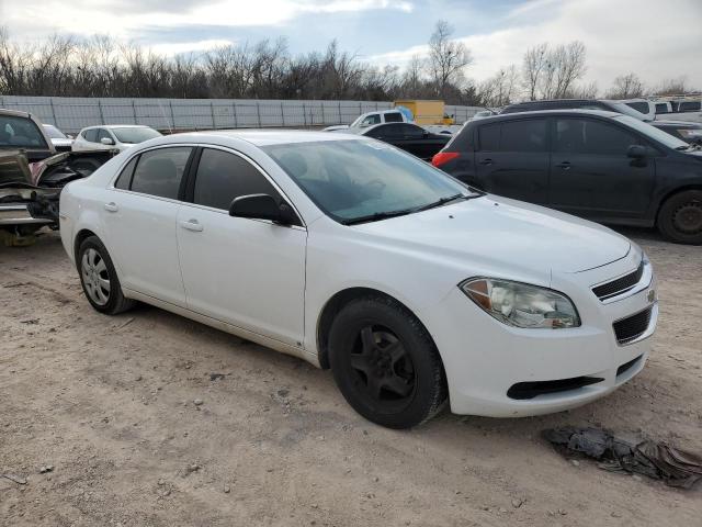 1G1ZB5EB8AF110908 - 2010 CHEVROLET MALIBU LS WHITE photo 4