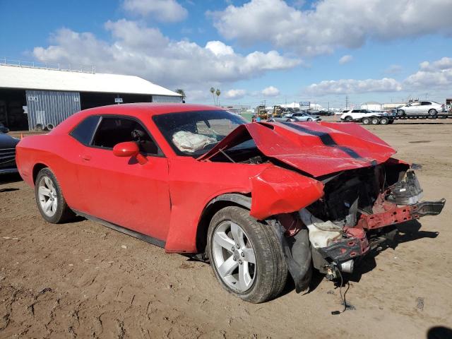 2C3CDYAGXEH126949 - 2014 DODGE CHALLENGER SXT RED photo 4