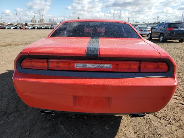 2C3CDYAGXEH126949 - 2014 DODGE CHALLENGER SXT RED photo 6