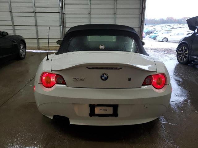 4USBT53473LT23812 - 2003 BMW Z4 3.0 WHITE photo 6