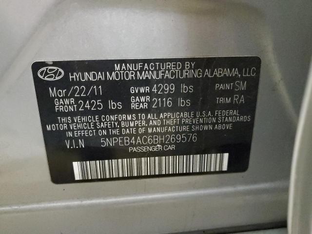 5NPEB4AC6BH269576 - 2011 HYUNDAI SONATA GLS SILVER photo 12