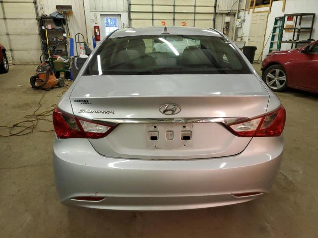 5NPEB4AC6BH269576 - 2011 HYUNDAI SONATA GLS SILVER photo 6