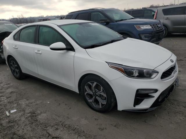 3KPF24AD5LE140845 - 2020 KIA FORTE FE WHITE photo 4