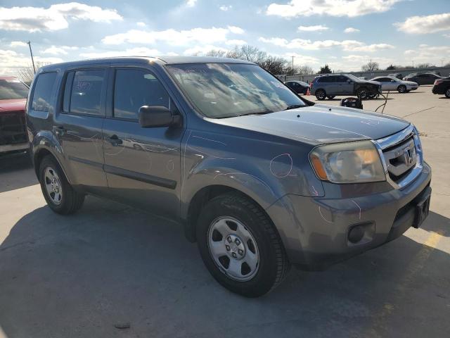 5FNYF3H23BB056947 - 2011 HONDA PILOT LX GRAY photo 4