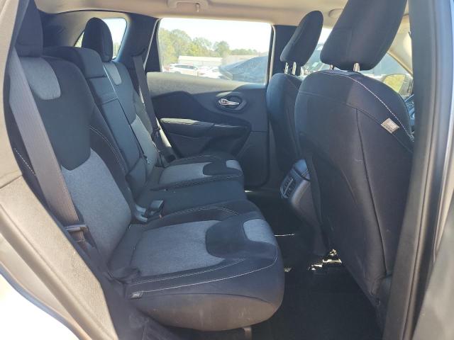 1C4PJLAB8EW318899 - 2014 JEEP CHEROKEE SPORT 银色 照片 11