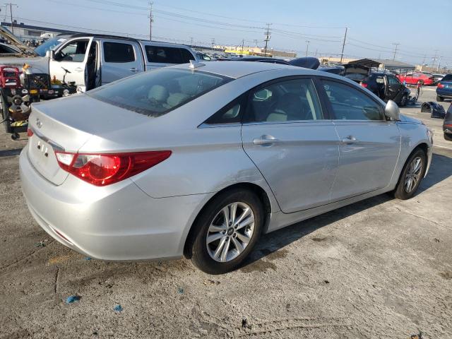 5NPEB4AC2CH396634 - 2012 HYUNDAI SONATA GLS SILVER photo 3