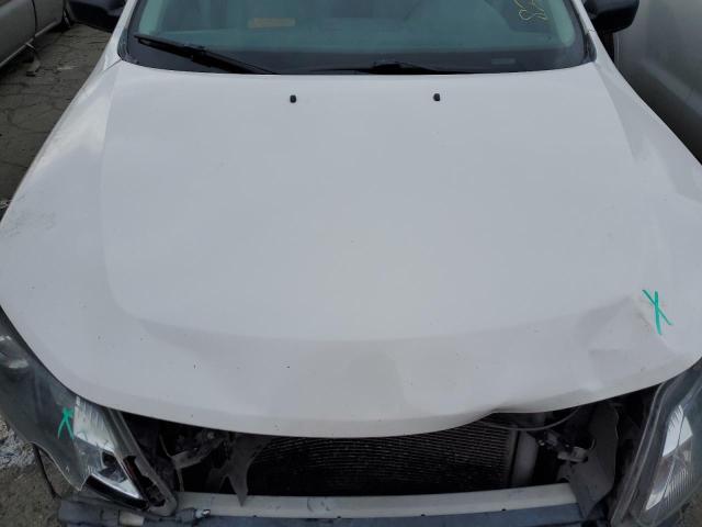 3FAHP0GA3CR328746 - 2012 FORD FUSION S WHITE photo 11