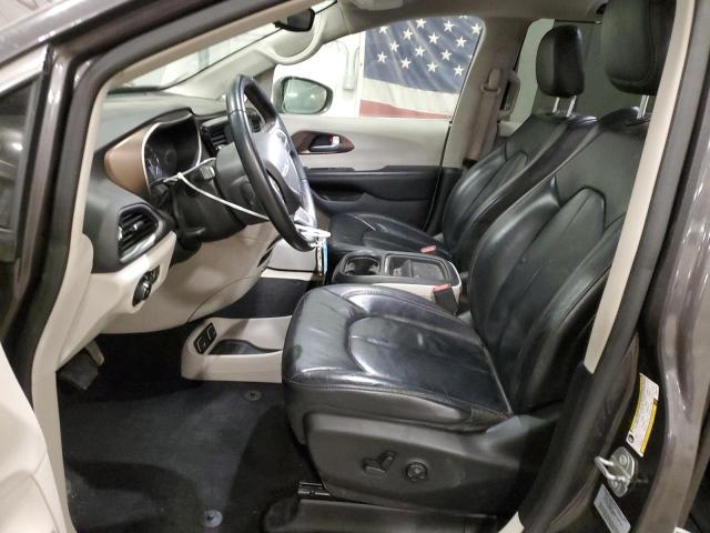 2C4RC1BGXHR627370 - 2017 CHRYSLER PACIFICA TOURING L GRAY photo 7