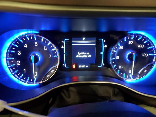 2C4RC1BGXHR627370 - 2017 CHRYSLER PACIFICA TOURING L GRAY photo 9