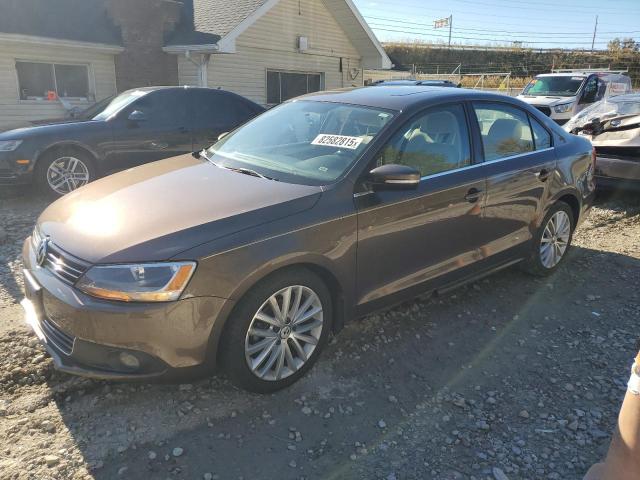 2011 VOLKSWAGEN JETTA SEL, 