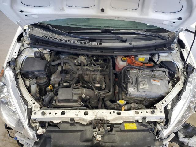 JTDKDTB3XC1504835 - 2012 TOYOTA PRIUS C WHITE photo 11