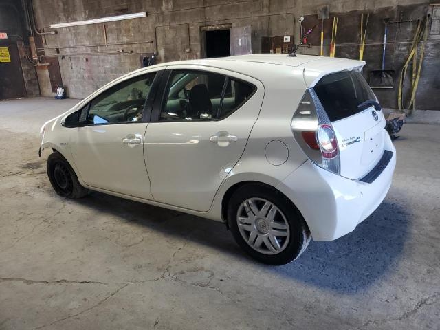 JTDKDTB3XC1504835 - 2012 TOYOTA PRIUS C WHITE photo 2