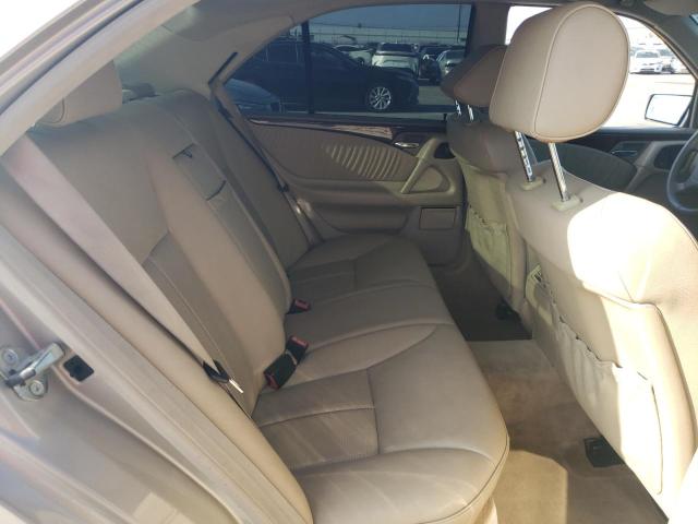 WDBJF65H9XA874886 - 1999 MERCEDES-BENZ E 320 ვერცხლისფერი ფოტო 10