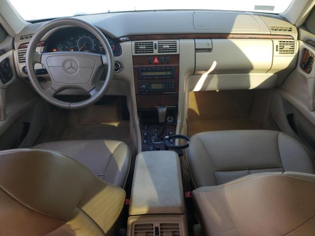 WDBJF65H9XA874886 - 1999 MERCEDES-BENZ E 320 ვერცხლისფერი ფოტო 8