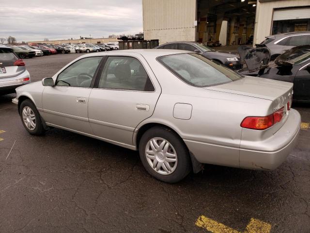 JT2BG22K710548747 - 2001 TOYOTA CAMRY CE SILVER photo 2