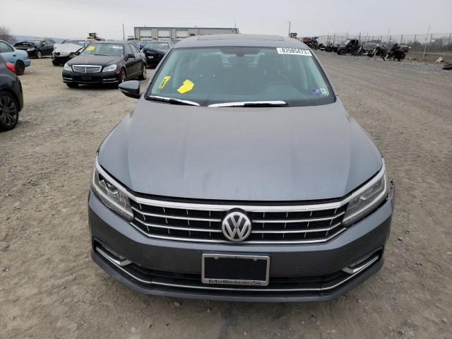 1VWGT7A34HC024493 - 2017 VOLKSWAGEN PASSAT SE GRAY photo 5