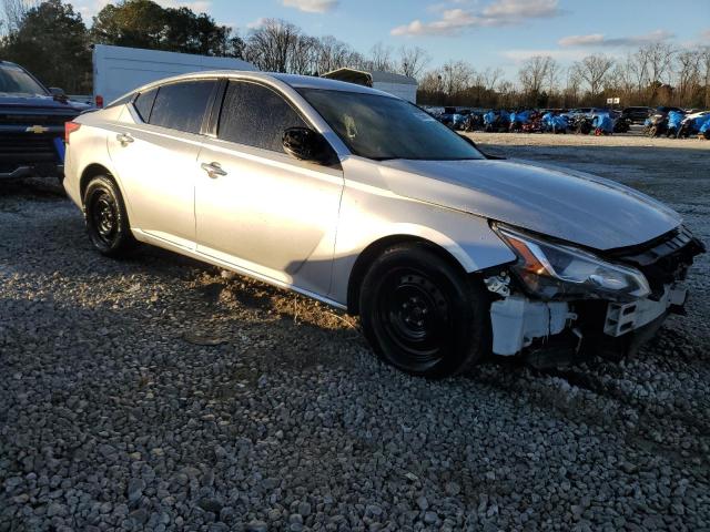 1N4BL4BV3KC228811 - 2019 NISSAN ALTIMA S SILVER photo 4