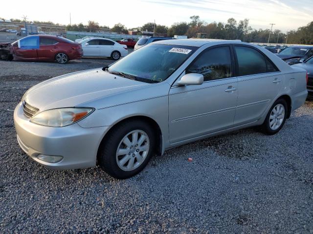 4T1BF32K94U570662 - 2004 TOYOTA CAMRY LE SILVER photo 1