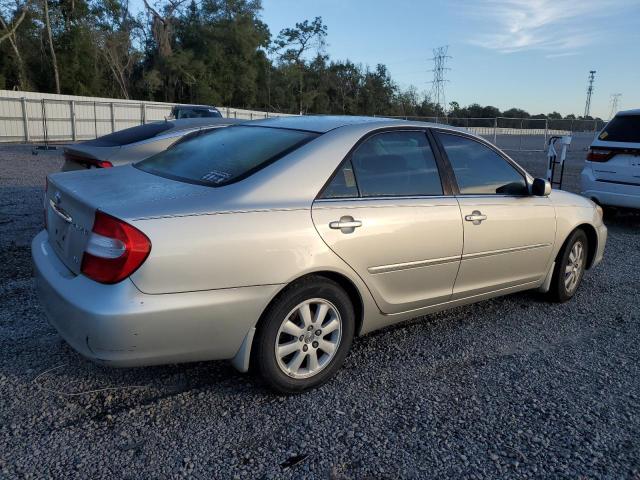 4T1BF32K94U570662 - 2004 TOYOTA CAMRY LE SILVER photo 3