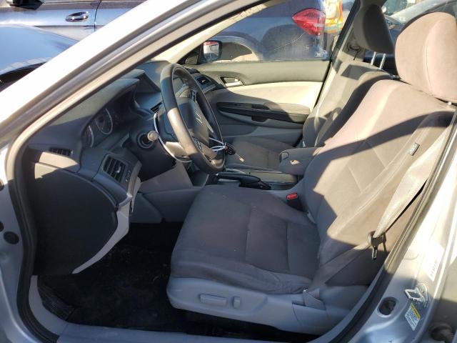 1HGCP2F48BA028772 - 2011 HONDA ACCORD LXP SILVER photo 7