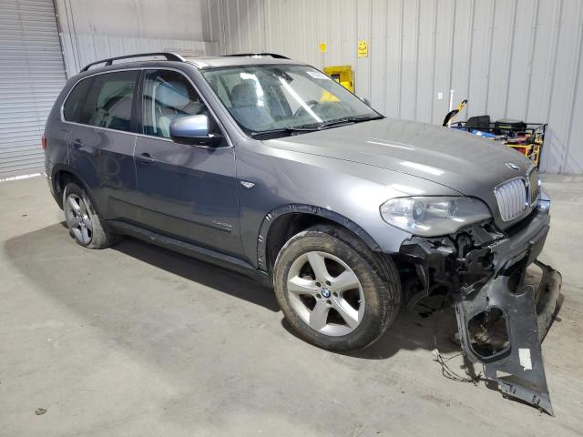 5UXZV8C52CL424201 - 2012 BMW X5 XDRIVE50I GRAY photo 4