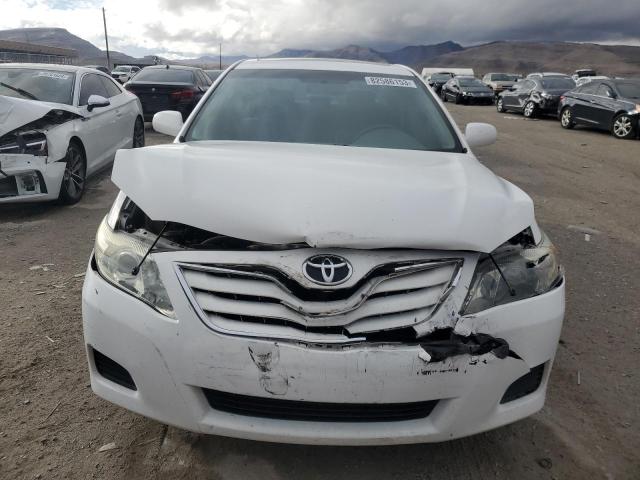 4T1BF3EK7AU575639 - 2010 TOYOTA CAMRY BASE WHITE photo 5