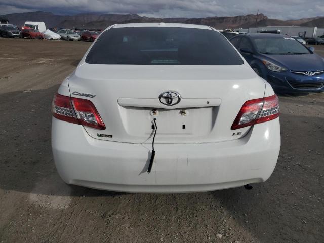 4T1BF3EK7AU575639 - 2010 TOYOTA CAMRY BASE WHITE photo 6