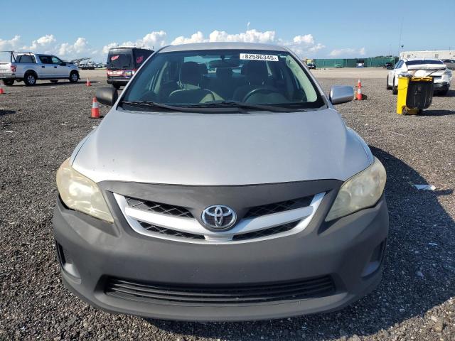 2T1BU4EE1BC684042 - 2011 TOYOTA COROLLA BASE ვერცხლისფერი ფოტო 5