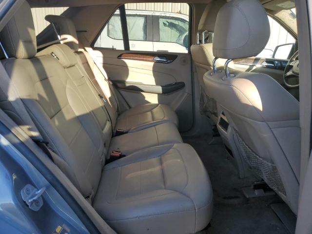 4JGDA5HB6CA078343 - 2012 MERCEDES-BENZ ML 350 4MATIC GRAY photo 10