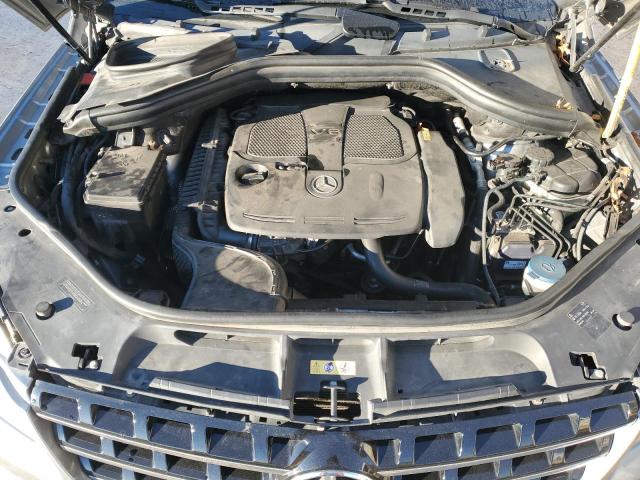 4JGDA5HB6CA078343 - 2012 MERCEDES-BENZ ML 350 4MATIC GRAY photo 11