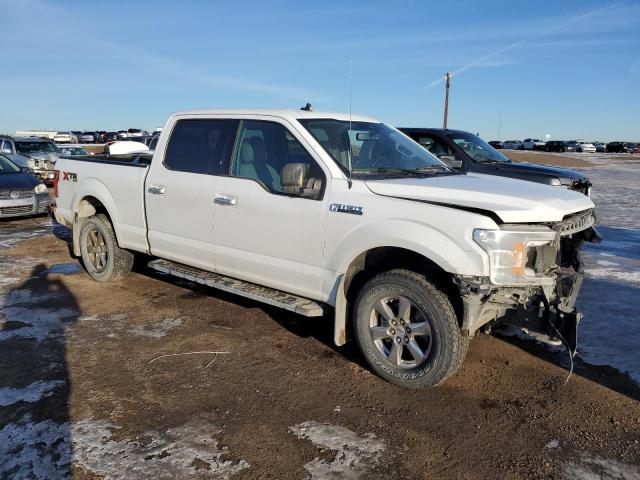 1FTFW1E4XKFC66930 - 2019 FORD F150 SUPERCREW WHITE photo 4