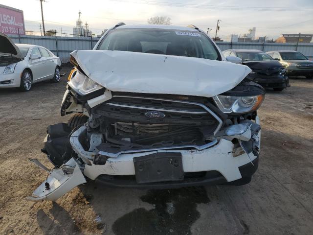 MAJ6P1UL0JC240431 - 2018 FORD ECOSPORT SE Weiß Foto 5