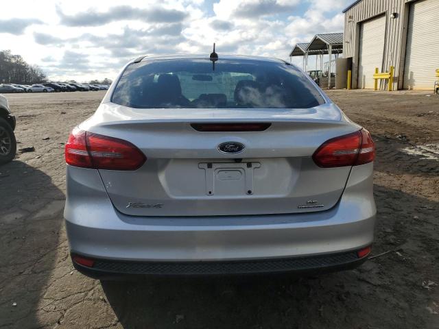 1FADP3F26FL227441 - 2015 FORD FOCUS SE SILVER photo 6