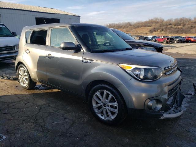 KNDJP3A57K7649526 - 2019 KIA SOUL + SILVER photo 4