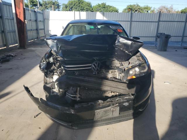 1VWAT7A36EC104718 - 2014 VOLKSWAGEN PASSAT S BLACK photo 5