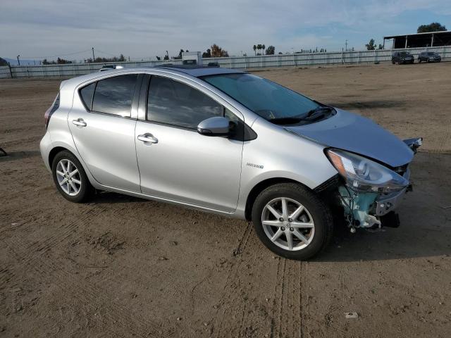 JTDKDTB38F1091463 - 2015 TOYOTA PRIUS C SILVER photo 4