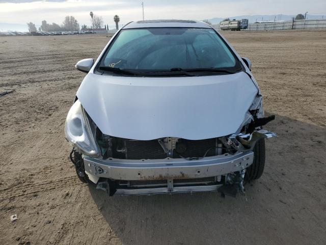 JTDKDTB38F1091463 - 2015 TOYOTA PRIUS C SILVER photo 5