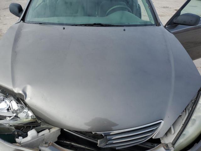 4T1BE32K05U543743 - 2005 TOYOTA CAMRY LE GRAY photo 11