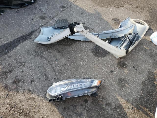 1HGCV1F47JA205617 - 2018 HONDA ACCORD EX WHITE photo 12