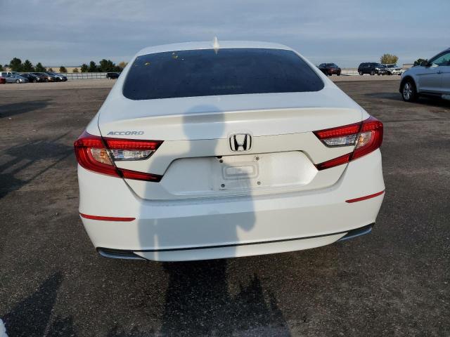 1HGCV1F47JA205617 - 2018 HONDA ACCORD EX WHITE photo 6