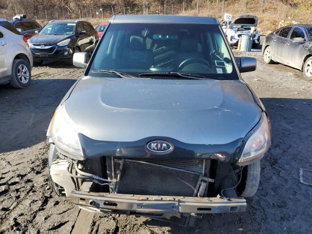 KNDJT2A24A7190711 - 2010 KIA SOUL + GRAY photo 5