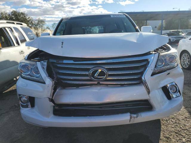 JTJHY7AX5D4122610 - 2013 LEXUS LX 570 WHITE photo 5