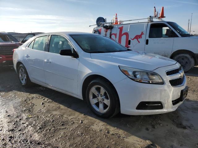 1G11B5SA0DF127733 - 2013 CHEVROLET MALIBU LS WHITE photo 4