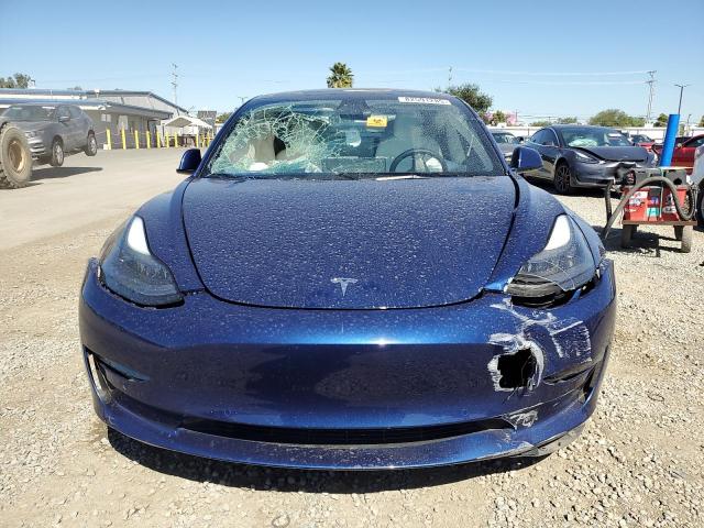 5YJ3E1EAXNF155010 - 2022 TESLA MODEL 3 蓝色 照片 5